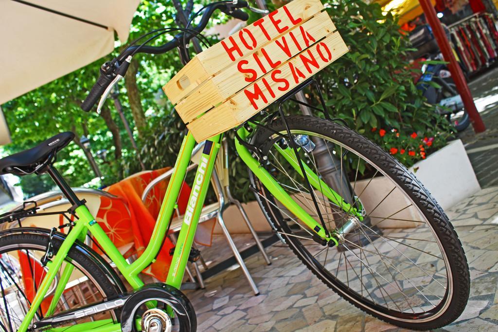 Hotel Silvia Misano Adriatico Exteriér fotografie